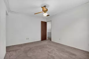 2512 Bent Tree Ln, Arlington, TX 76016 - Photo 20