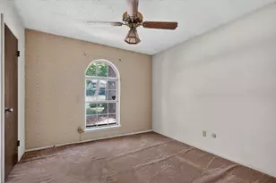 2512 Bent Tree Ln, Arlington, TX 76016 - Photo 26