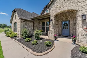 259 Wapiti Dr, Azle, TX 76020 - Photo 36