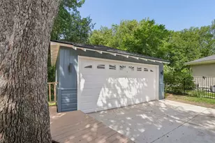 6615 Ridgemont Dr, Dallas, TX 75214 - Photo 22