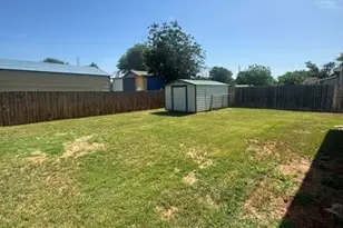 3826 Mark Ct, Abilene, TX 79606 - Photo 10