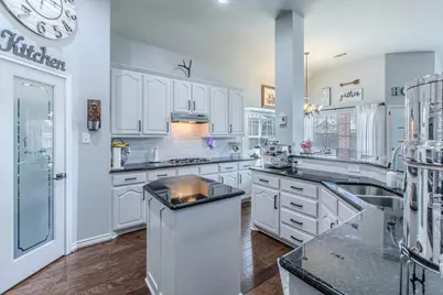 11406 Gatesville Drive, Frisco, TX 75035 - Photo 8
