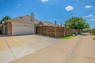 11406 Gatesville Dr, Frisco, TX 75035 - Photo 30