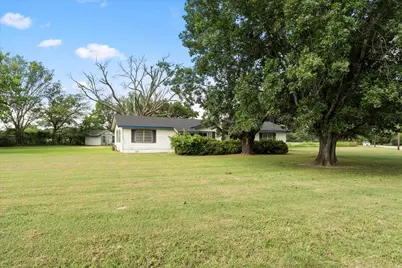 101 SE County Road 2240, Corsicana, TX 75109 - Photo 4