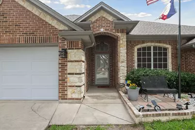 568 Willowview Drive, Saginaw, TX 76179 - Photo 4