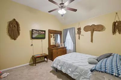 568 Willowview Drive, Saginaw, TX 76179 - Photo 20