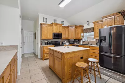 568 Willowview Drive, Saginaw, TX 76179 - Photo 12