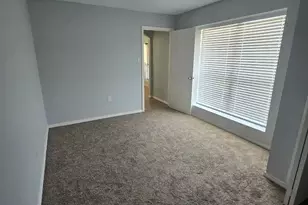 1613 S Bent Tree Trail, Grand Prairie, TX 75052 - Photo 10