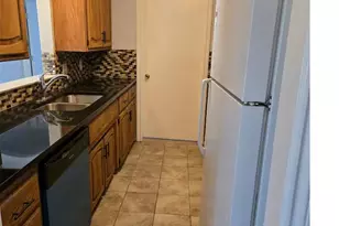 1613 S Bent Tree Trail, Grand Prairie, TX 75052 - Photo 2
