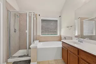404 Castle St, DeSoto, TX 75115 - Photo 22