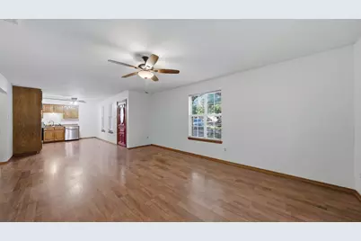 1406 S Elm Street, Weatherford, TX 76086 - Photo 8