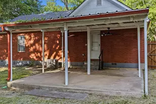 1406 S Elm St, Weatherford, TX 76086 - Photo 18