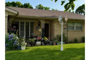 1911 Cypress Ct, Gainesville, TX 76240 - Photo 22