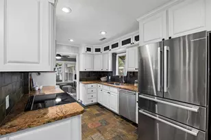 504 Monssen Dr, Dallas, TX 75224 - Photo 20