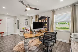 9324 Clearwater Dr, Dallas, TX 75243 - Photo 6