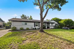 9324 Clearwater Dr, Dallas, TX 75243 - Photo 2