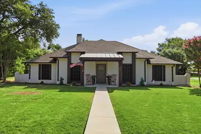 205 N Forest Lane, Double Oak, TX 75077 - Photo 1