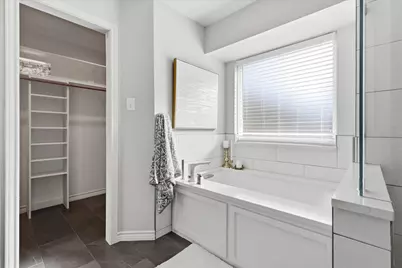 205 N Forest Lane, Double Oak, TX 75077 - Photo 22