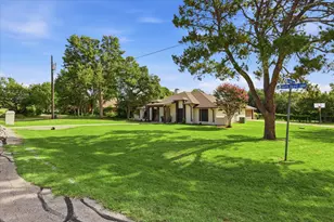 205 N Forest Ln, Double Oak, TX 75077 - Photo 36