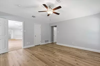 205 N Forest Lane, Double Oak, TX 75077 - Photo 22
