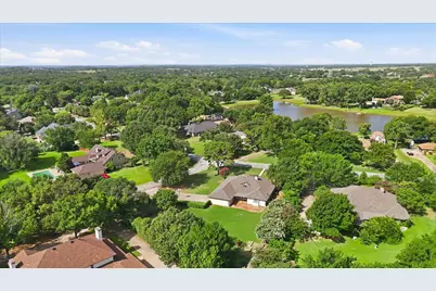 205 N Forest Lane, Double Oak, TX 75077 - Photo 36