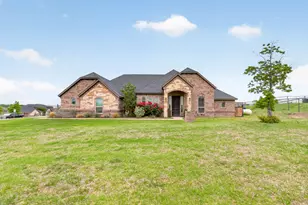 7320 Spring Ranch Ct, Godley, TX 76044 - Photo 14