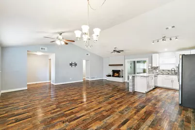909 N Dove Road, Grapevine, TX 76051 - Photo 6