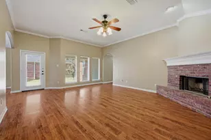 2704 Rex Cruse Dr, Sherman, TX 75092 - Photo 12