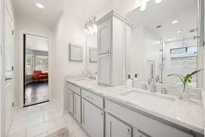 7718 Arborside Drive, Dallas, TX 75231 - Photo 18