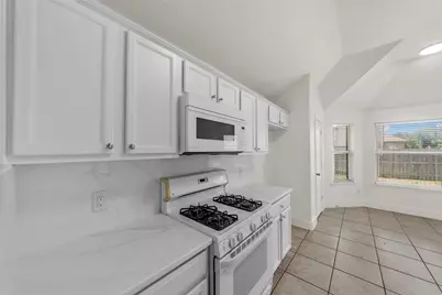 3004 Sweetleaf Drive, Little Elm, TX 75068 - Photo 8