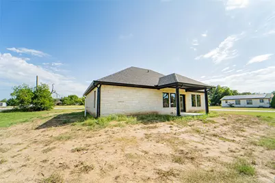 614 W Wheeler Street, Breckenridge, TX 76424 - Photo 24