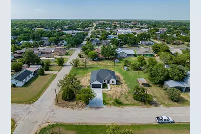 614 W Wheeler Street, Breckenridge, TX 76424 - Photo 30