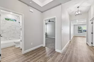 505 S Sky Ct, Granbury, TX 76049 - Photo 20