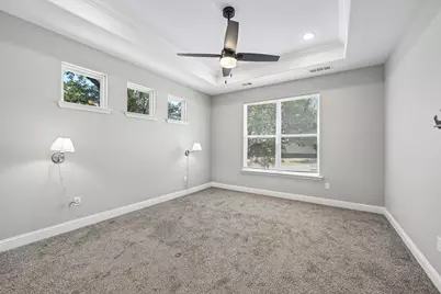 505 S Sky Court, Granbury, TX 76049 - Photo 10