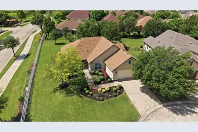 12001 Lockhart Court, Denton, TX 76207 - Photo 2