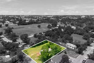 2432 S 9th St, Waco, TX 76706 - Photo 2