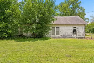 2432 S 9th St, Waco, TX 76706 - Photo 8