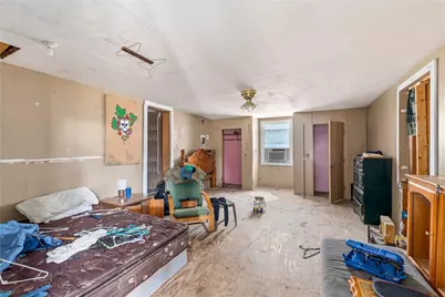 402 E Sherman Street, Mullin, TX 76864 - Photo 6