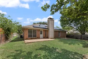 220 Hollywood Dr, Glenn Heights, TX 75154 - Photo 18