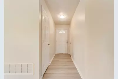 220 Hollywood Drive, Glenn Heights, TX 75154 - Photo 14