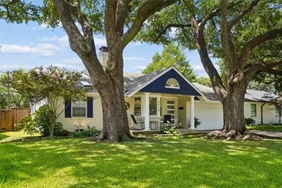 6418 Axton Lane, Dallas, TX 75214 - Photo 1
