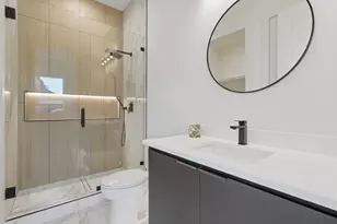 1810 Bickers St, Dallas, TX 75212 - Photo 4
