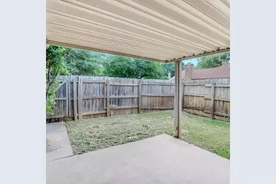504 Sierra Drive, DeSoto, TX 75115 - Photo 14