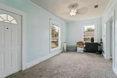 3332 Avenue I, Fort Worth, TX 76105 - Photo 2