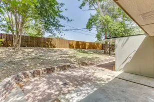 2709 Springbrooke Dr, Hurst, TX 76054 - Photo 38