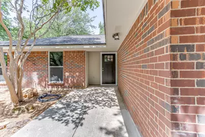 2709 Springbrooke Drive, Hurst, TX 76054 - Photo 4