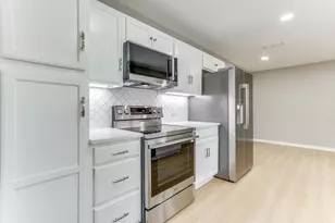 2709 Springbrooke Dr, Hurst, TX 76054 - Photo 8
