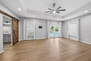 7362 Robinhood Ln, Fort Worth, TX 76112 - Photo 10