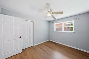 7362 Robinhood Ln, Fort Worth, TX 76112 - Photo 16