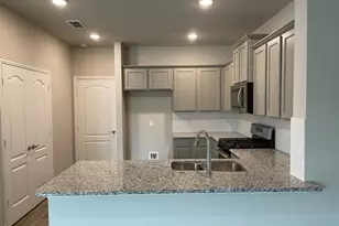 3714 Malibu Dr, Sherman, TX 75090 - Photo 4